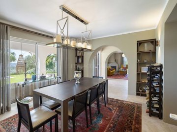 2104-370126-14d4e763c151089fe37f379b2f9be1ace