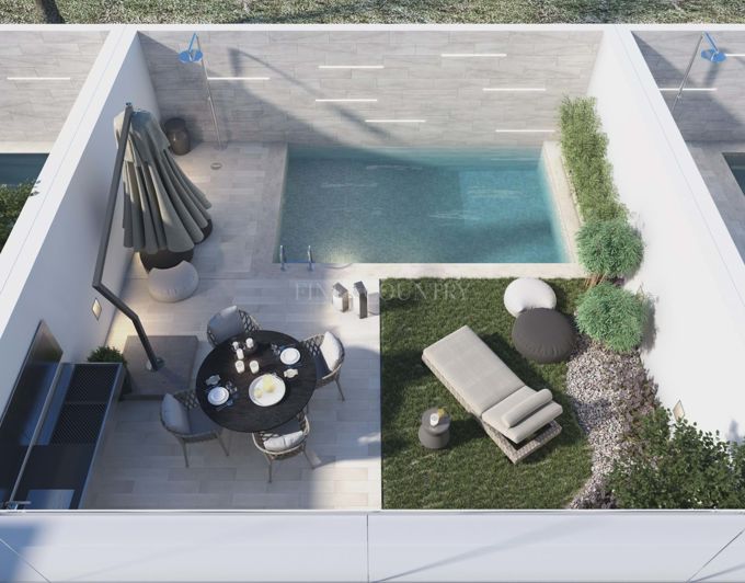 Image No.5-3 Bed Townhouse for sale