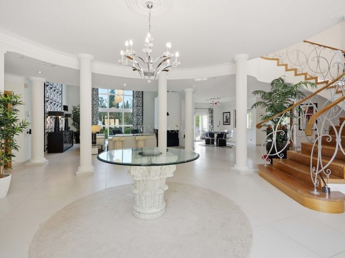 Image No.3-4 Bed Property for sale