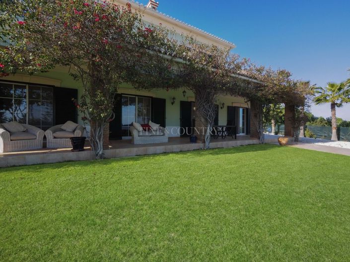 Image No.15-5 Bed Property for sale