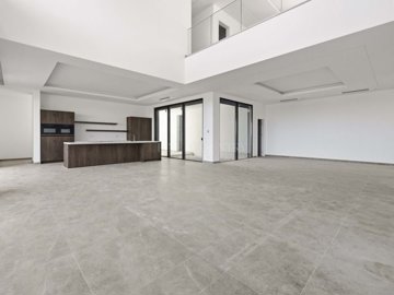 2104-369828-14d4e763c151089fe37f379b2f9be1ace