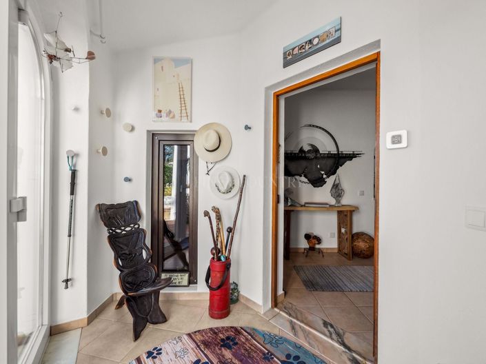 Image No.5-3 Bed Property for sale