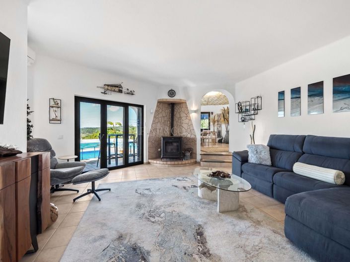 Image No.7-3 Bed Property for sale