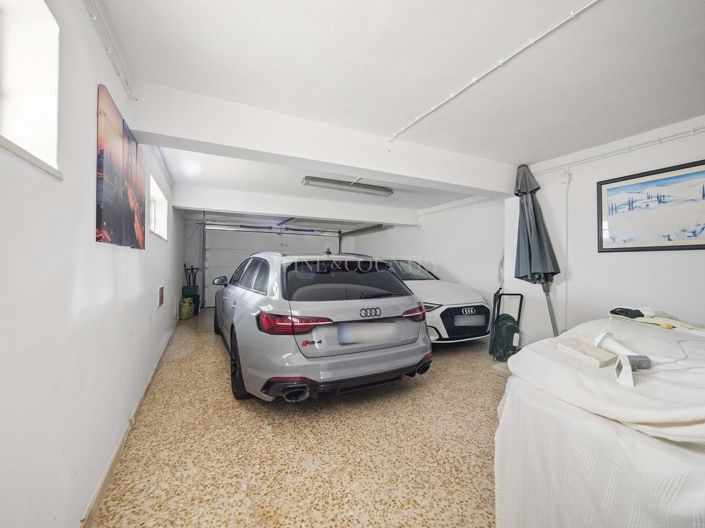 Image No.50-4 Bed Property for sale