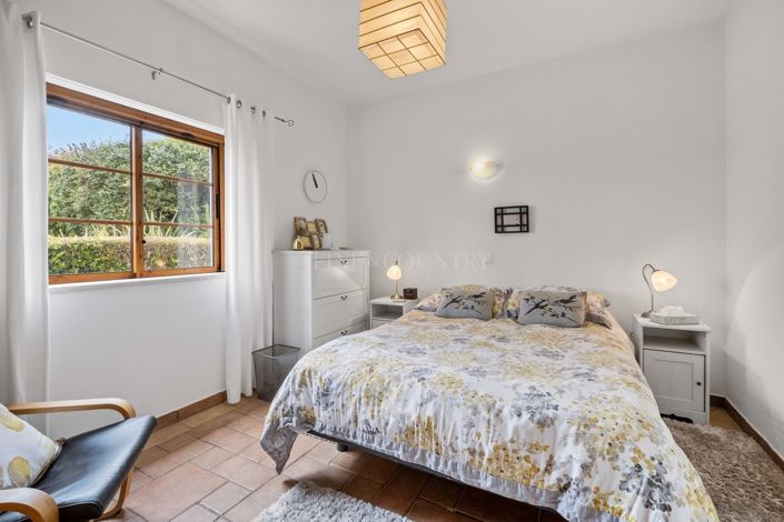 Image No.14-3 Bed Property for sale