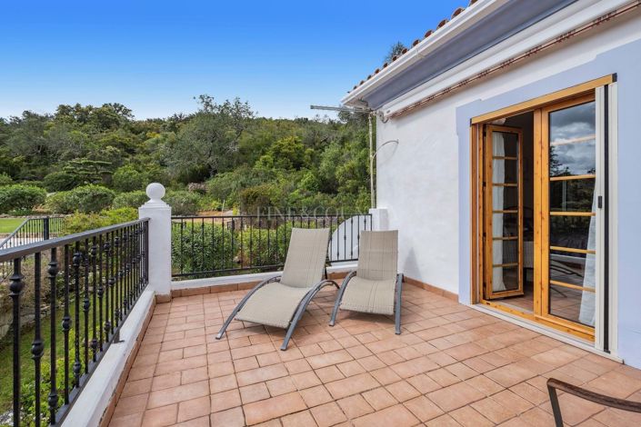 Image No.26-3 Bed Property for sale