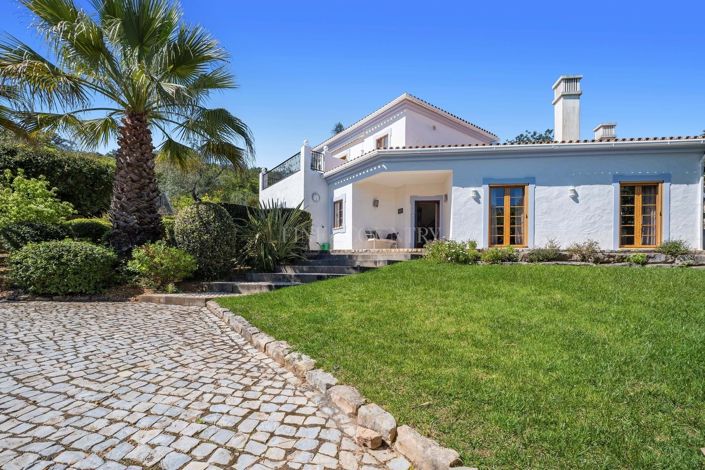 Image No.35-3 Bed Property for sale