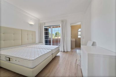 2104-354161-14d4e763c151089fe37f379b2f9be1ace