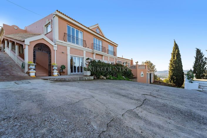 Image No.7-4 Bed Villa for sale