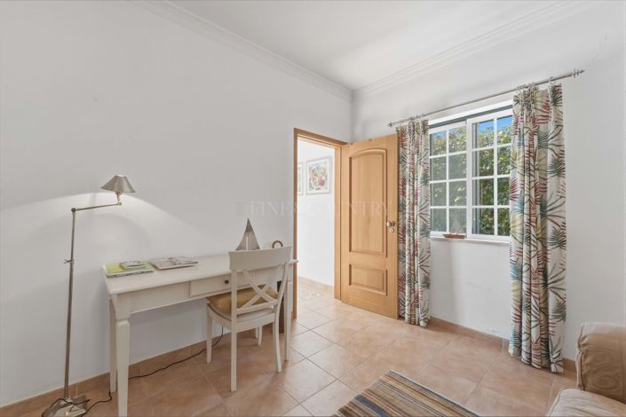 Image No.19-4 Bed Villa for sale