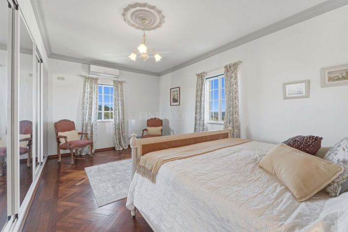 Image No.27-4 Bed Villa for sale