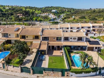 2104-370573-14d4e763c151089fe37f379b2f9be1ace