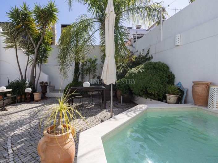 Image No.21-3 Bed Townhouse for sale