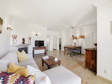 2104-371637-14d4e763c151089fe37f379b2f9be1ace