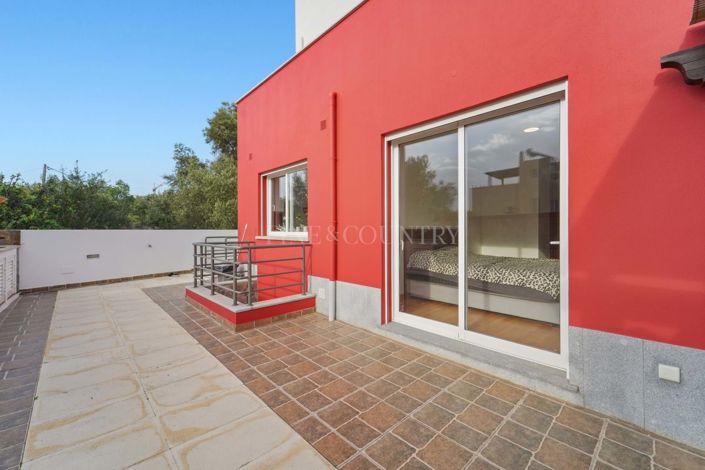 Image No.26-3 Bed Villa for sale