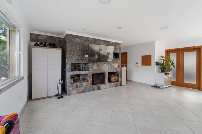 Image No.6-3 Bed Villa for sale