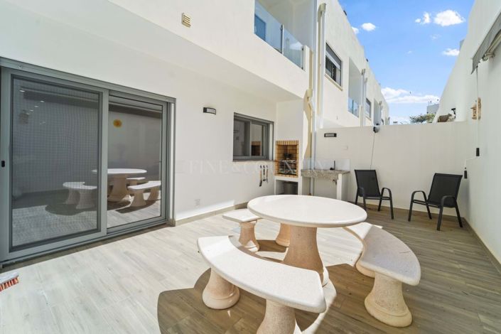 Image No.11-4 Bed Villa for sale