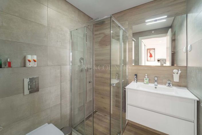 Image No.17-4 Bed Villa for sale