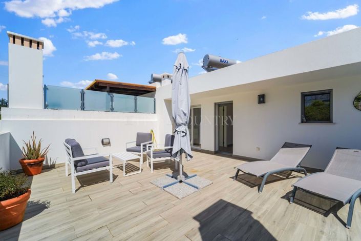 Image No.24-4 Bed Villa for sale