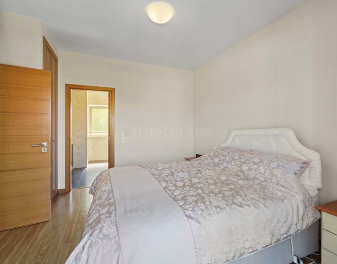 Image No.27-4 Bed Villa for sale