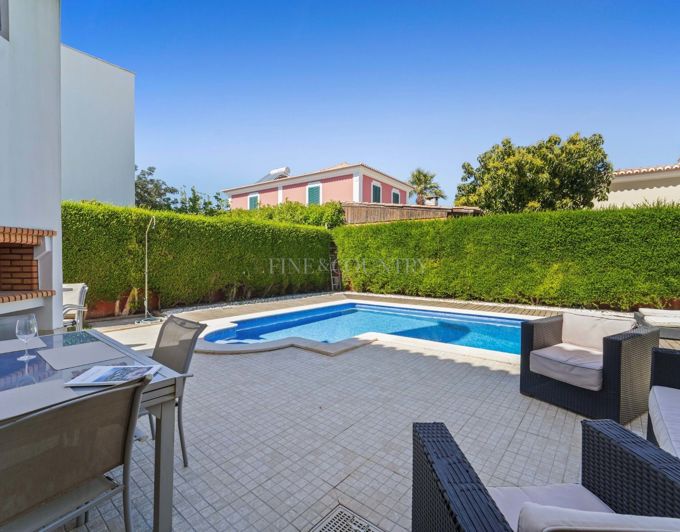 Image No.33-4 Bed Villa for sale