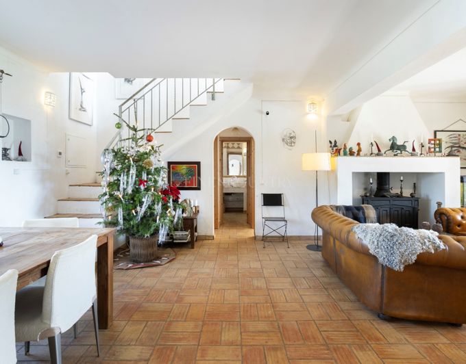 Image No.10-4 Bed Villa for sale