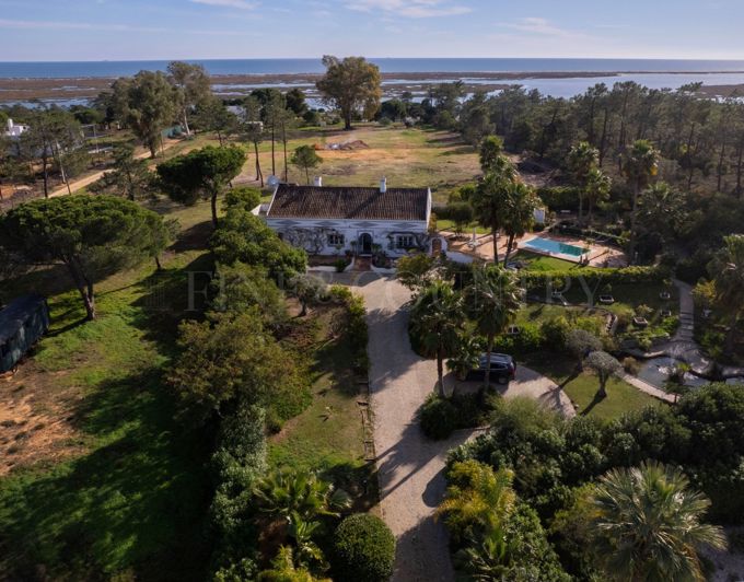Image No.8-4 Bed Villa for sale