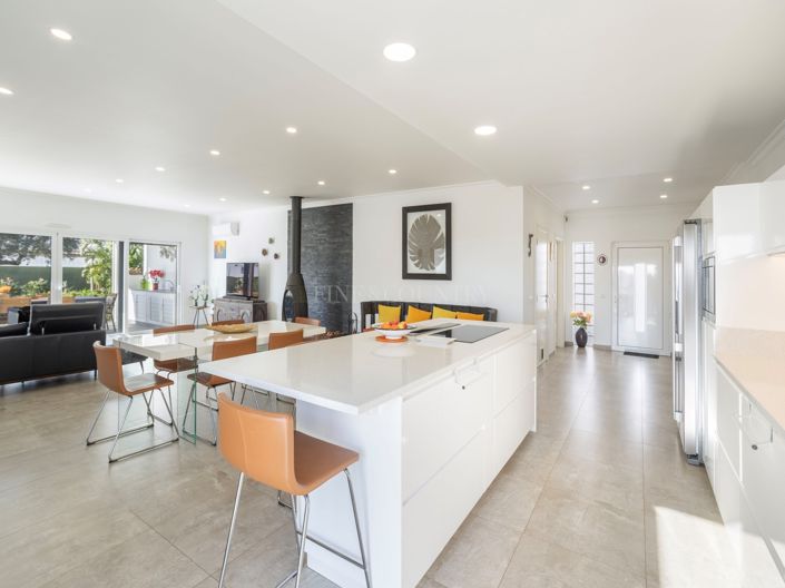 Image No.11-3 Bed Villa for sale