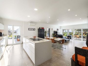 2104-366606-14d4e763c151089fe37f379b2f9be1ace