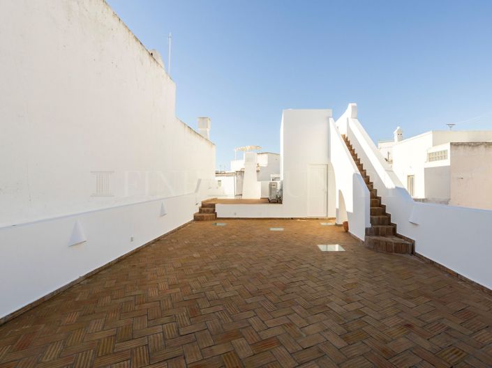 Image No.30-1 Bed Townhouse for sale