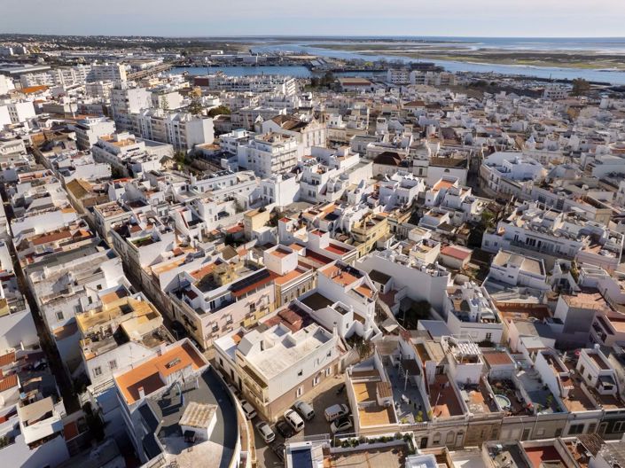 Image No.7-1 Bed Townhouse for sale