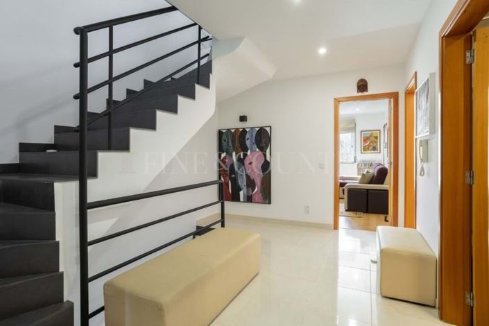 Image No.15-3 Bed Townhouse for sale