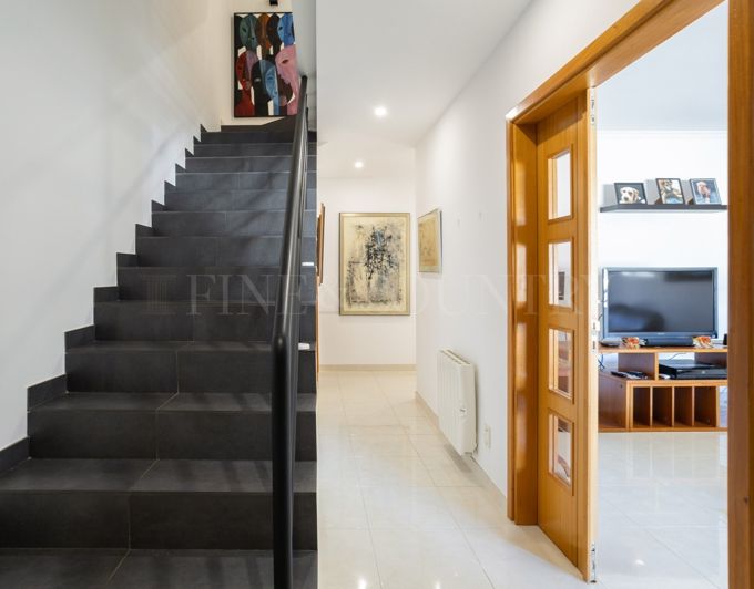 Image No.17-3 Bed Townhouse for sale