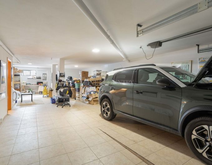 Image No.32-3 Bed Townhouse for sale