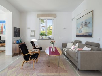 2104-369080-14d4e763c151089fe37f379b2f9be1ace