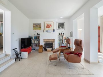 2104-369080-14d4e763c151089fe37f379b2f9be1ace