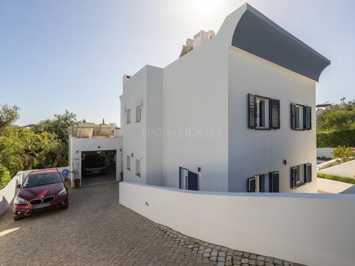 Image No.7-4 Bed Villa for sale