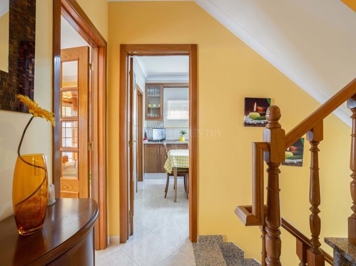 Image No.11-4 Bed Semi-Detached for sale