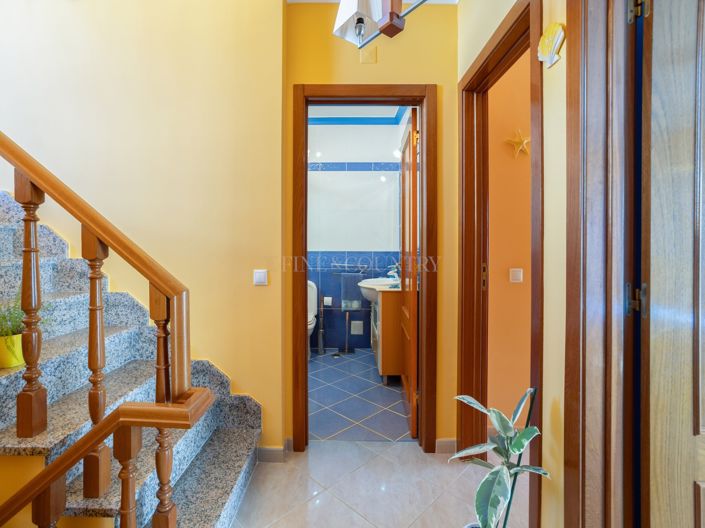 Image No.17-4 Bed Semi-Detached for sale