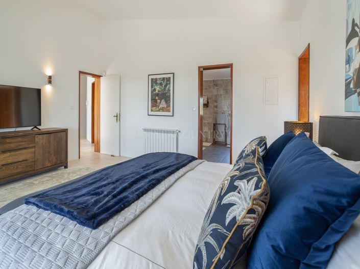 Image No.24-5 Bed Villa for sale