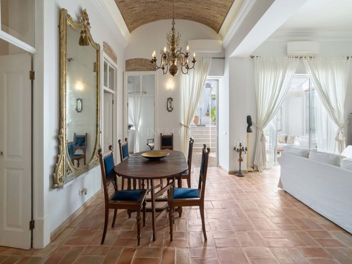 Image No.11-3 Bed Townhouse for sale