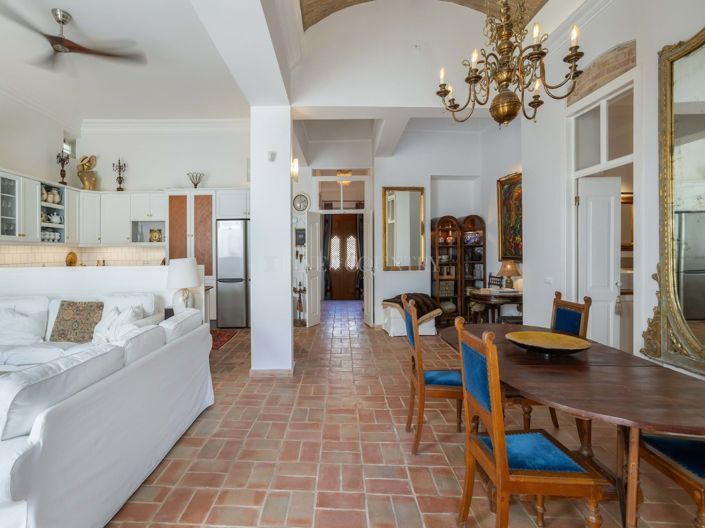 Image No.18-3 Bed Townhouse for sale