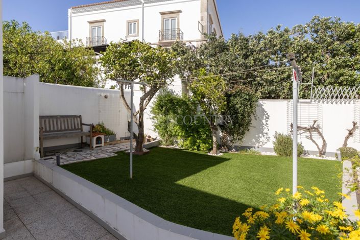 Image No.25-4 Bed Villa for sale