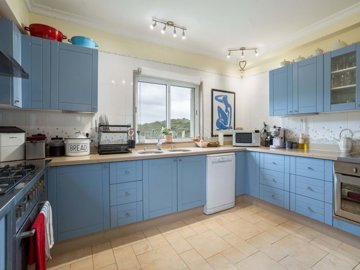 2104-371733-14d4e763c151089fe37f379b2f9be1ace