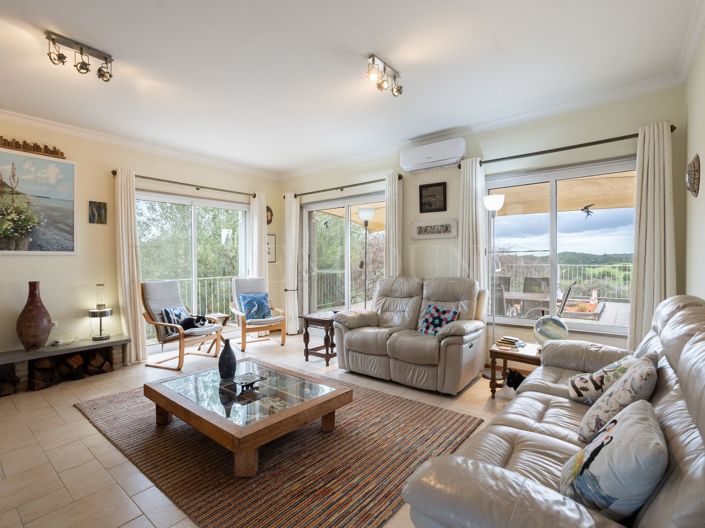 Image No.3-5 Bed Villa for sale