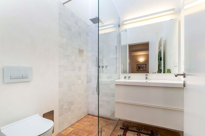 Image No.18-2 Bed Apartment for sale