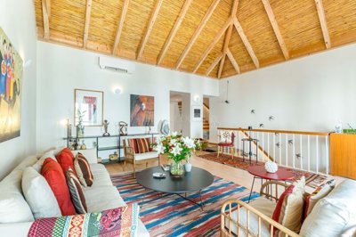 2104-372070-14d4e763c151089fe37f379b2f9be1ace