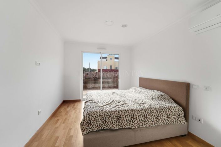 Image No.11-3 Bed Villa for sale