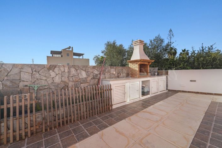 Image No.14-3 Bed Villa for sale