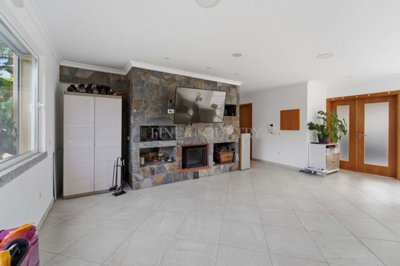 2104-372252-14d4e763c151089fe37f379b2f9be1ace